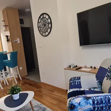 Plava Zvezda Apartman U Kompleksu Titova Vila Apartment *