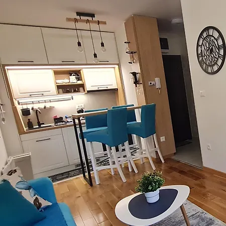 Plava Zvezda Apartman U Kompleksu Titova Vila *