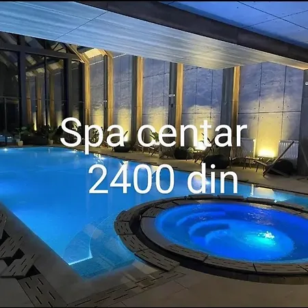 Plava Zvezda U Kompleksu Titova Zlatibor