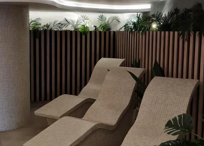 Plava Zvezda U Kompleksu Titova Zlatibor